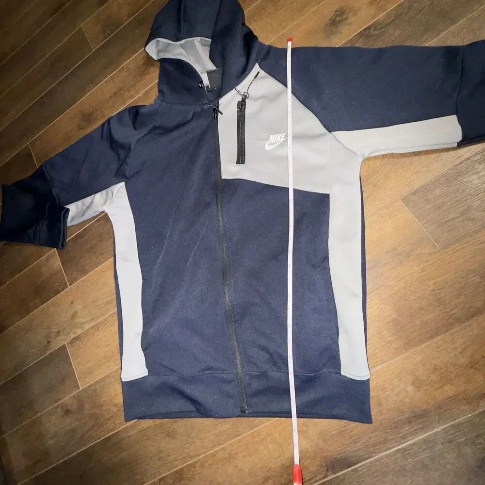 Nike Men’s M Navy & White Hooded Jacket
